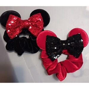 NEW Boutique Minnie Mouse Velour & Sequin 2pk‎ Hair Scrunchie Set